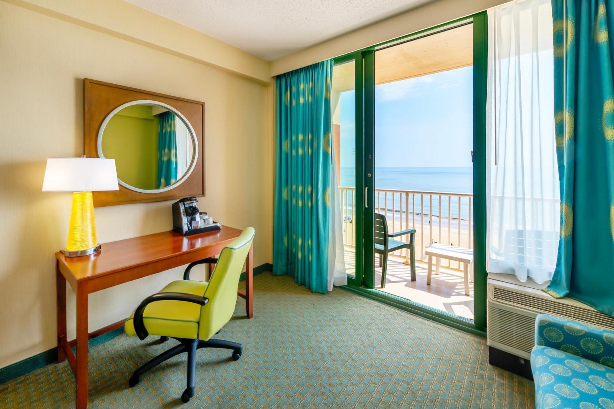 Holiday Inn & Suites Virginia Beach - North Beach By Ihg Exterior foto